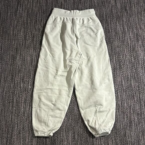 Lululemon Relaxed Fit French Terry Jogger - Picture 2 of 8